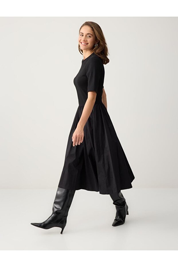 Siyah Bisiklet Yaka Dirsek Kol Örme Midi Elbise - 3