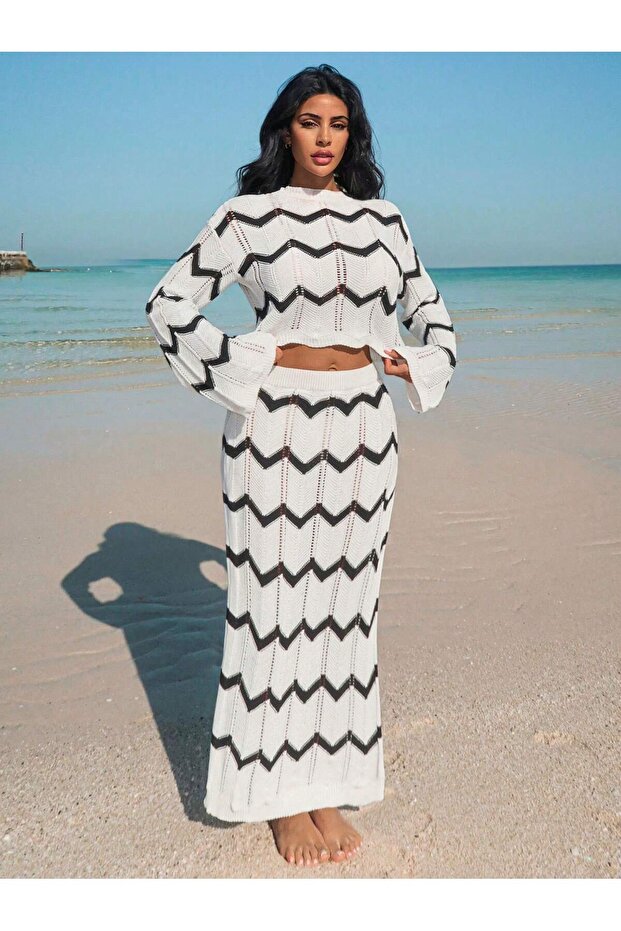 طقم شاطئ عصري منقوش - 4