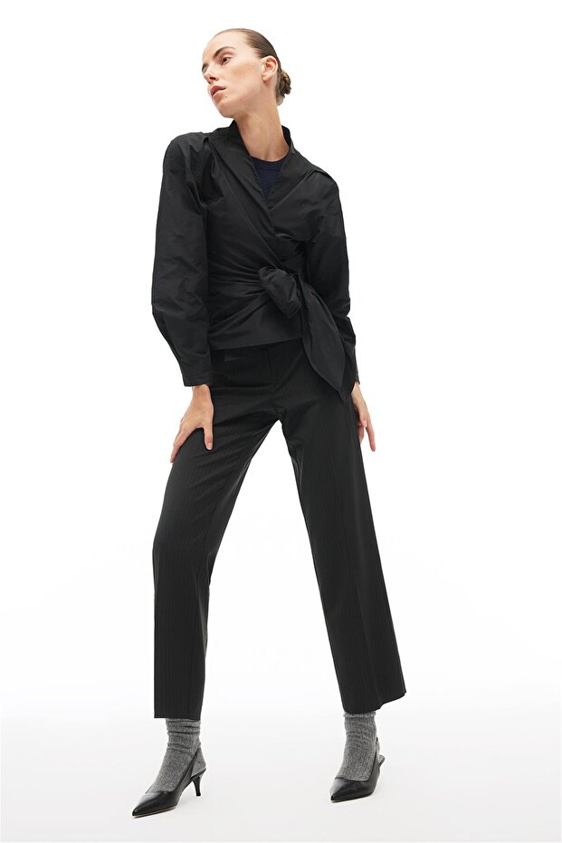 Siyah V-Yaka Bluz - 1