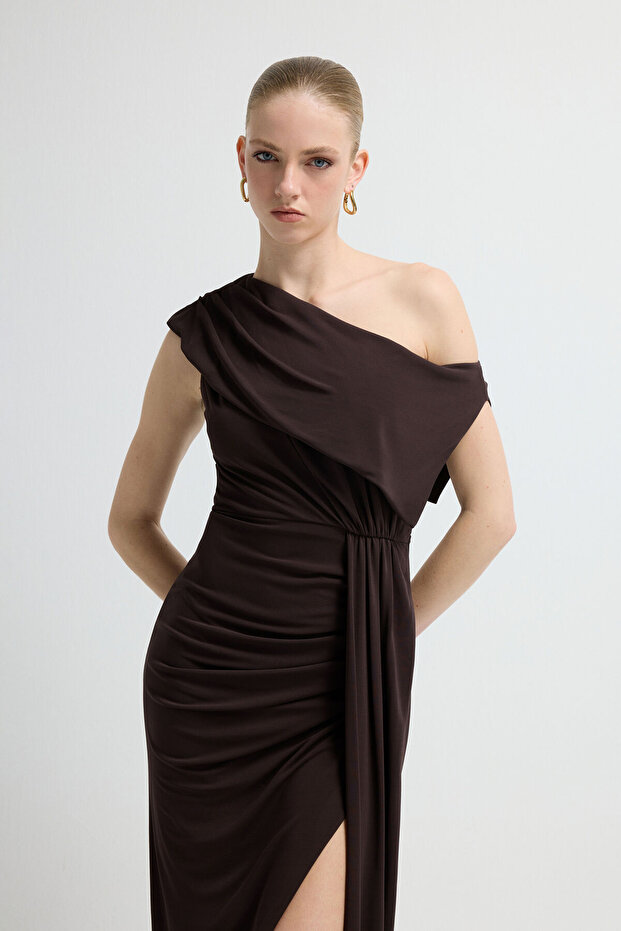 Yırtmaç Detaylı Örme Elbise - 2