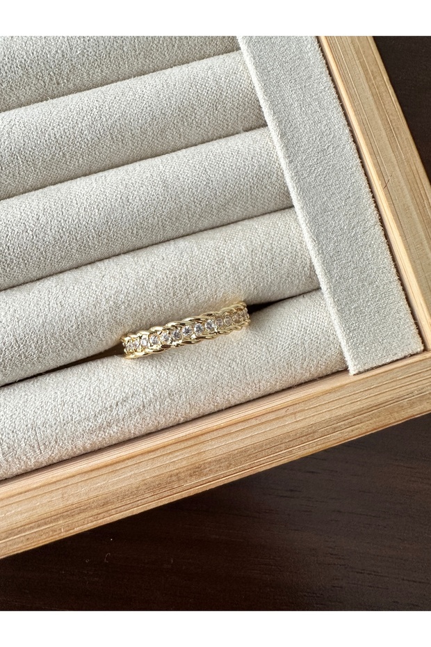 خاتم من الحجر الذهبي - 1