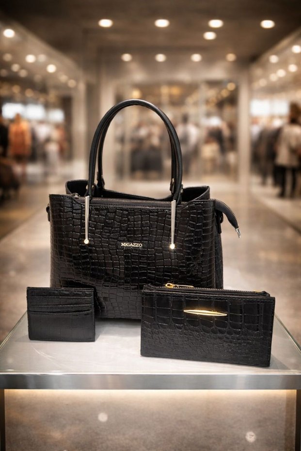Women's Black Hand and Shoulder Bag with Zipper, Daily Stylish Bag