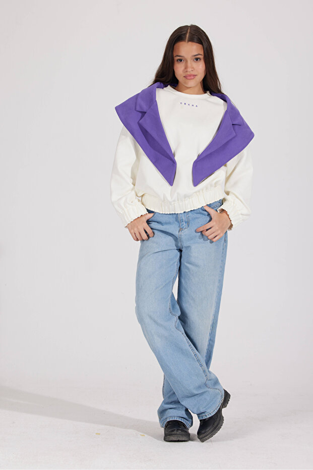 Sweater with embroidered coat collar
