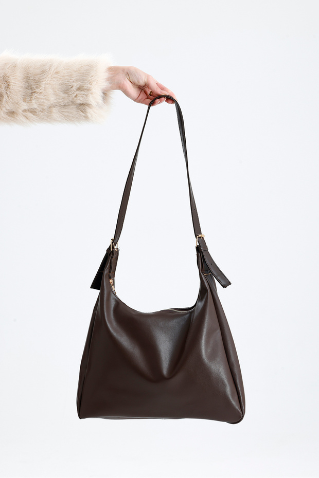 Luvin Brown Casual Women's Shoulder, Arm, and Hand Bag