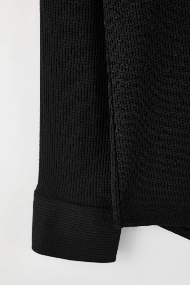 Siyah Normal Kalıp/Regular Fit Fit Waffle Dokulu Mevsimlik Erkek Dokuma Gömlek TMNSS26GO00004 - 6