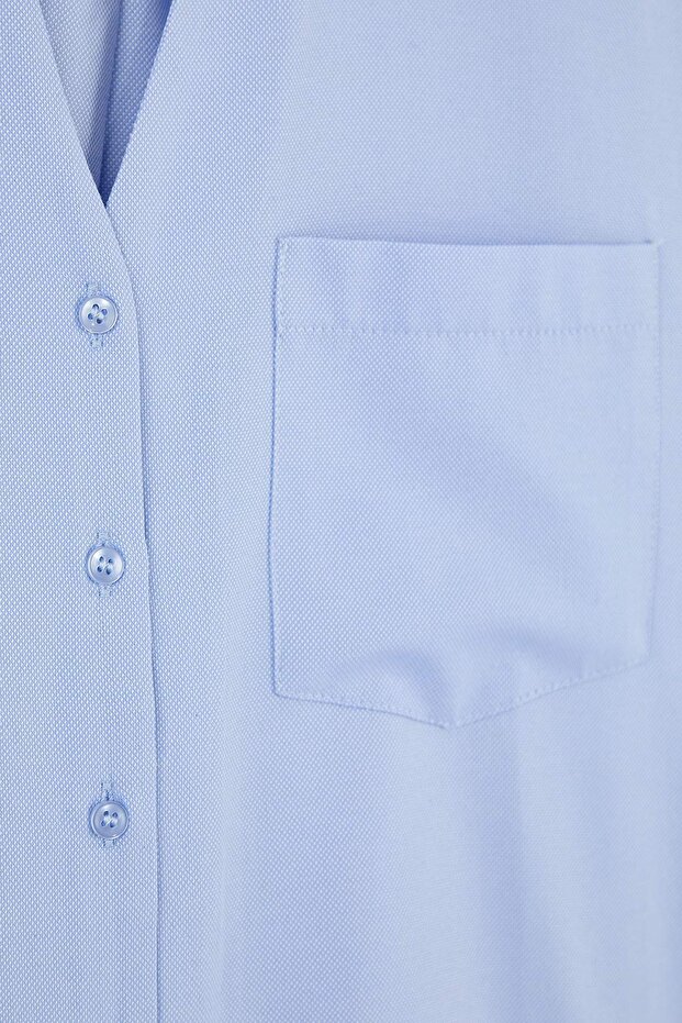 Wardrobe Essentials Mavi Kaçık Yaka Dokuma Büyük Beden Gömlek TBBSS26AX00003 - 8