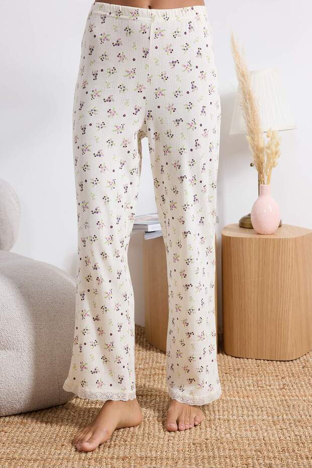 Ekru %100 Pamuklu Çiçekli Dantel Detaylı Fitilli/Pointel Örme Pijama Takımı THMSS26PT00024 - 4