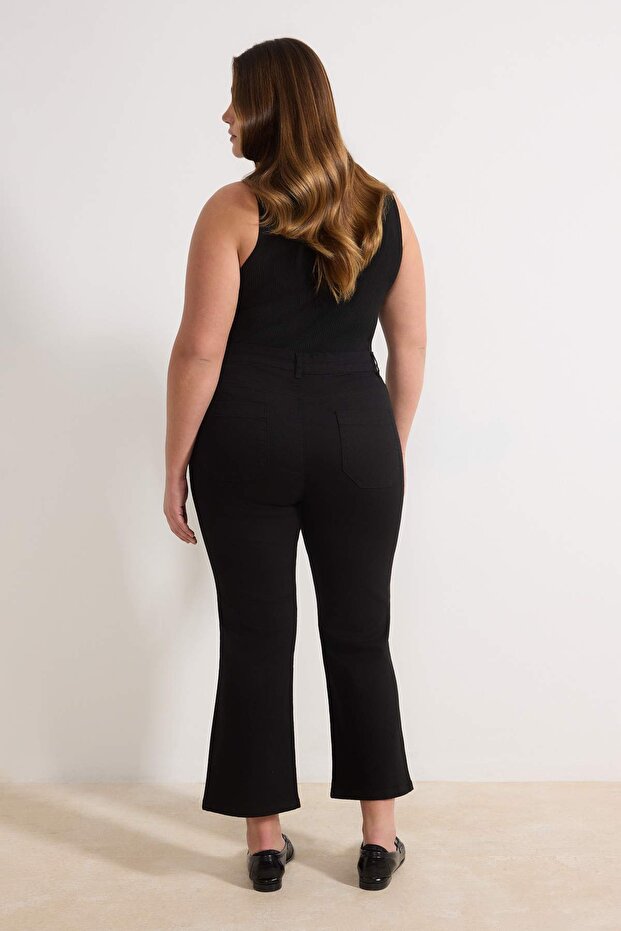 Solmayan Siyah Yüksek Bel Geniş Paça Esnek Crop Straight Fit Büyük Beden Pantolon TBBAW26CJ00056 - 4