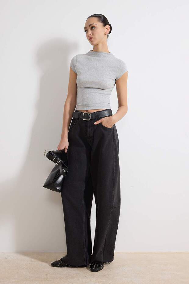 Gri melanj Fitted/Vücuda Oturan Dik Yaka Kısa Kollu Yumuşak Örme Bluz TWOSS26BZ00079 - 2