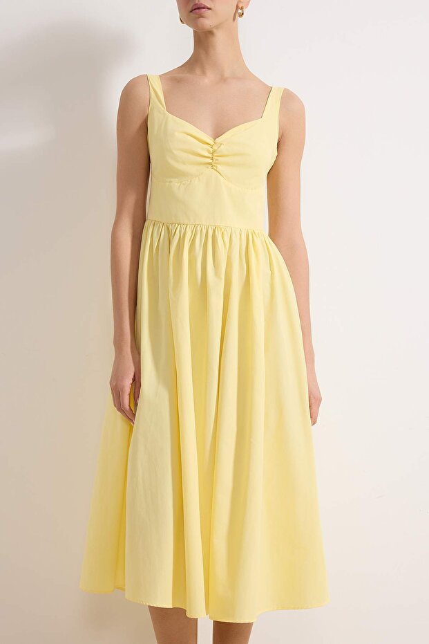 Açık Sarı Gipeli Midi Poplin Dokuma Elbise TWOSS26EL00138 - 3