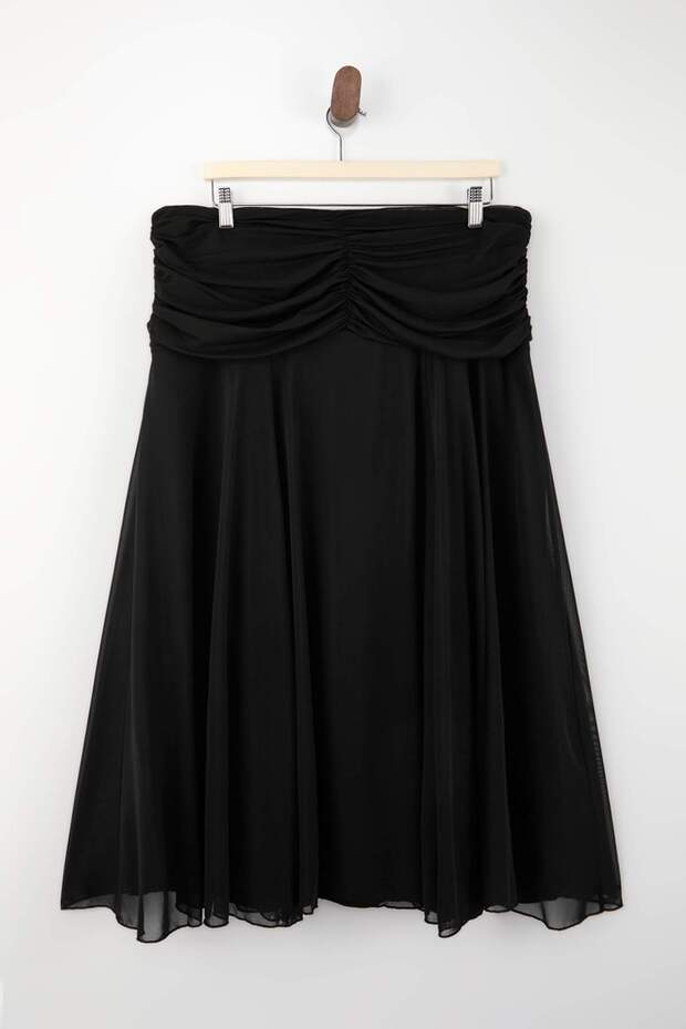 Siyah Maxi Büzgü/Drape Detaylı Boho/Boho Chic Basklılı Tül Esnek Örme Etek TBBAW26AZ00059 - 5