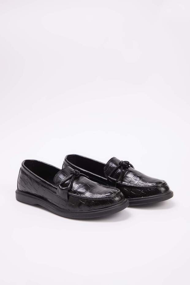Siyah Fiyonklu Kadın Loafer Ayakkabı TAKSS26LA00004 - 9