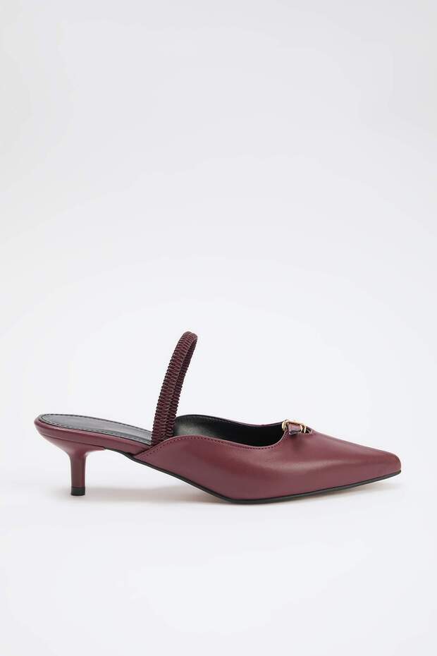 Bordo Toka Detaylı 4,5 cm Kadın Klasik Topuklu Ayakkabı TAKSS26TO00022 - 4