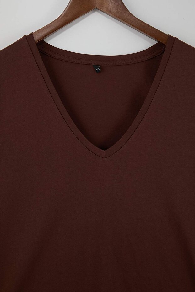 Kahverengi-Taş 2'li Paket Basic V Yaka %100 Pamuk Örme Büyük Beden T-Shirt TBBSS22TS0705 - 10