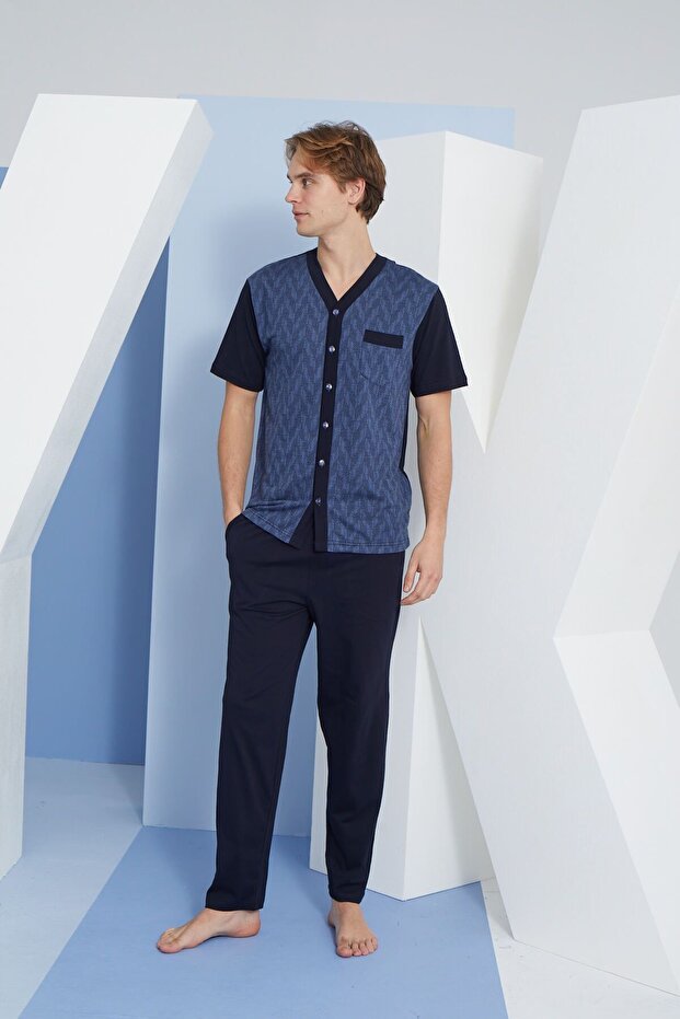 طقم بيجامة رجالي برقبة على شكل حرف V وأزرار - 1