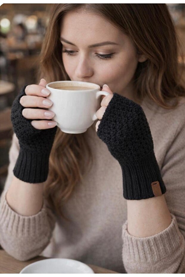 El Örgüsü Eldiven - 1