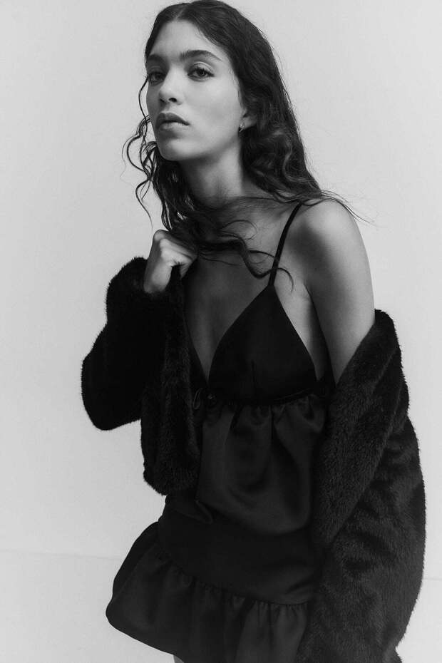 Bubble-hem strappy top - 1