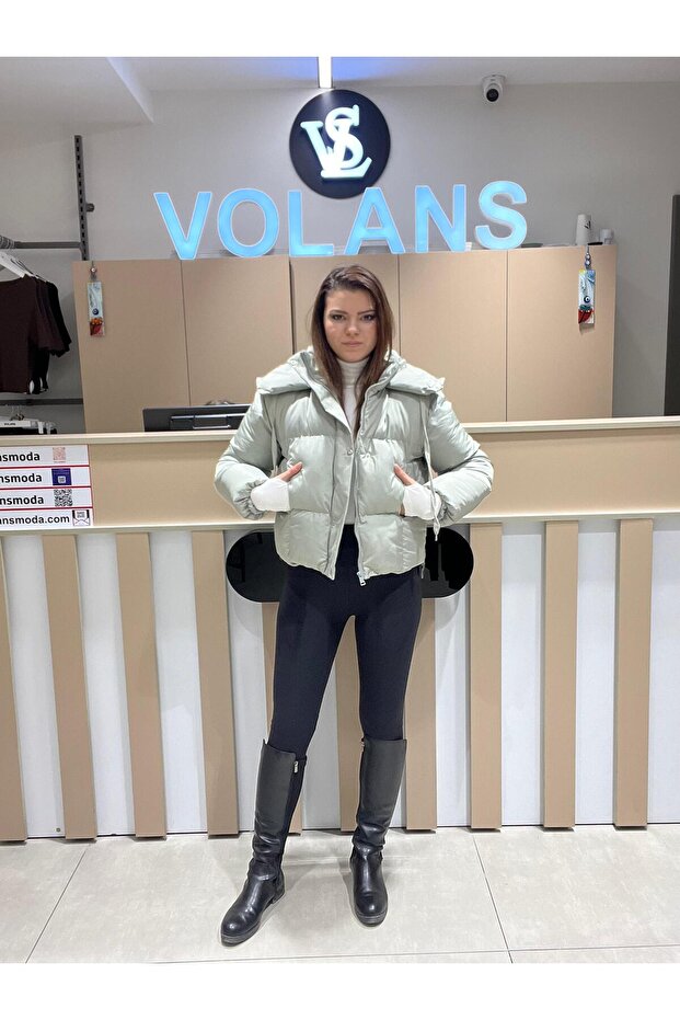 Kapüşonlu Şişme Mont - 1