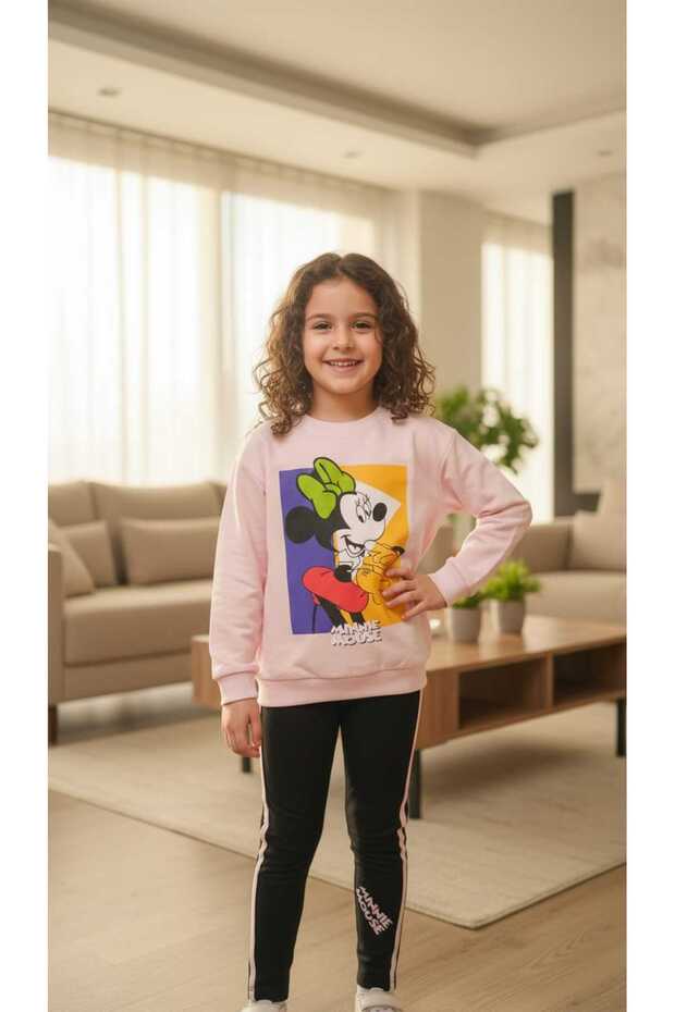 طقم مطبوع عليه ميكي ماوس للفتيات
