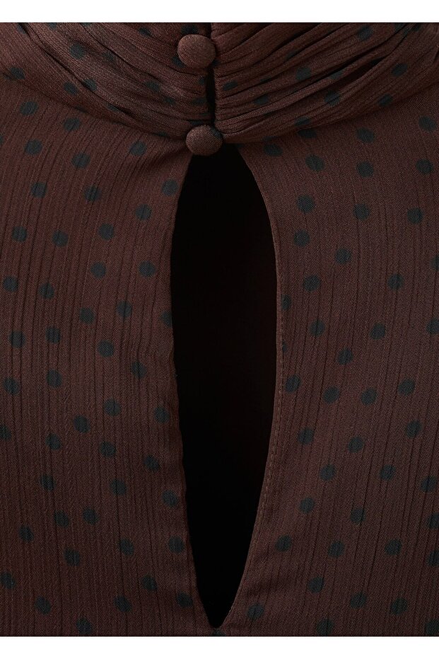 Fırfırlı puantiyeli elbise - 5