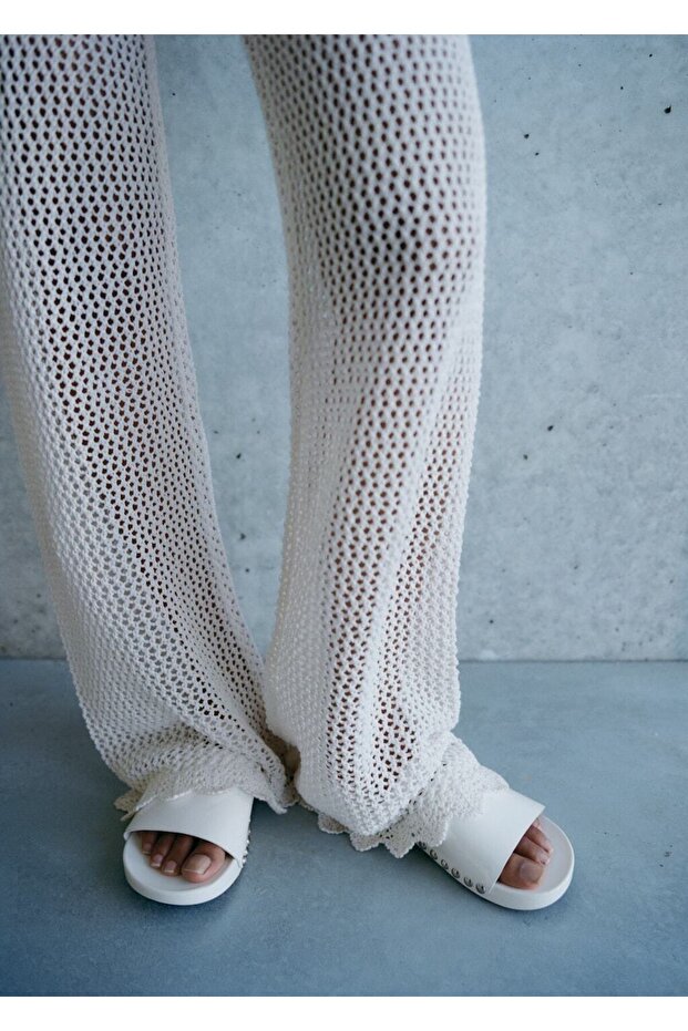 Zımbalı deri sandalet - 2