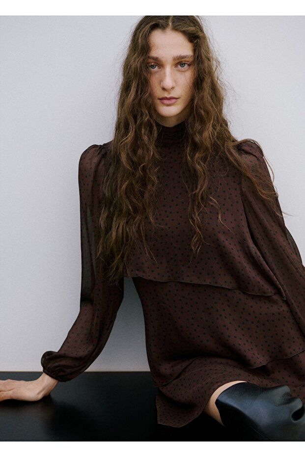 Fırfırlı puantiyeli elbise - 1