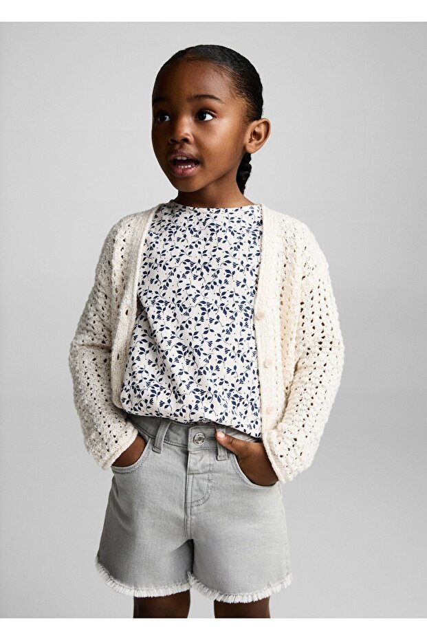 Paçaları dikişsiz denim şort - 1