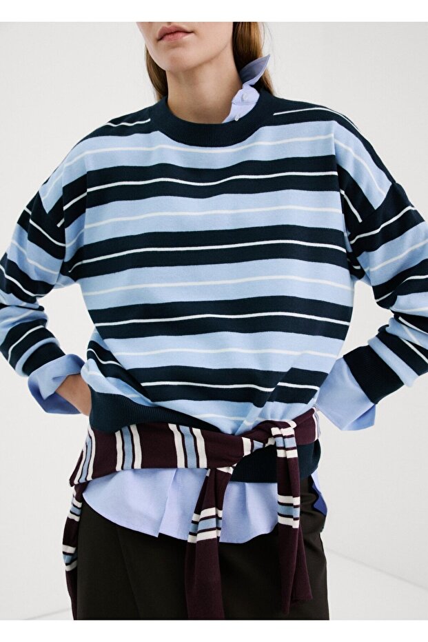 Çizgili triko kazak - 8