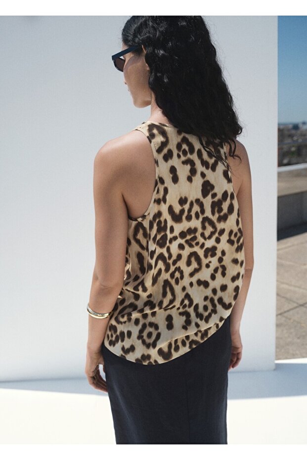 Fließende Bluse mit Tiermuster - 4