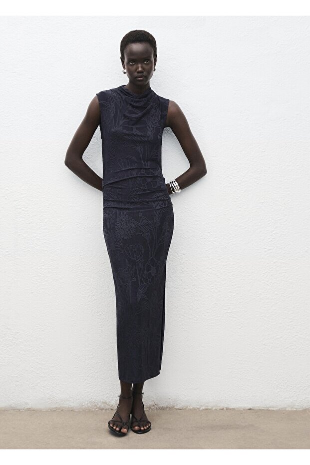 Drape yaka işlemeli elbise - 2