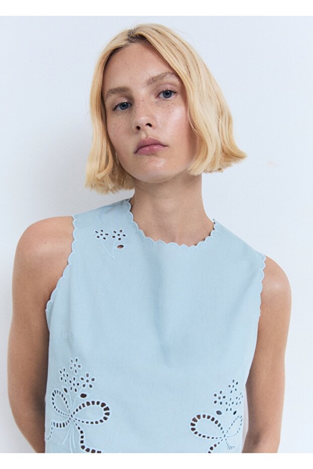 İşlemeli crop bluz - 7