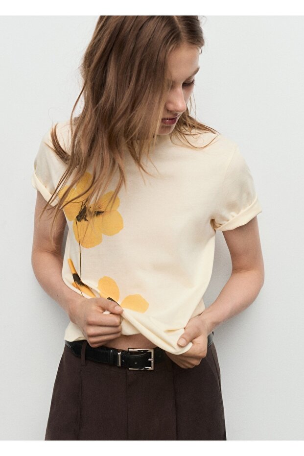 T-Shirt with Flower Print