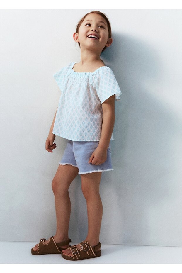 Paçaları dikişsiz denim şort - 3