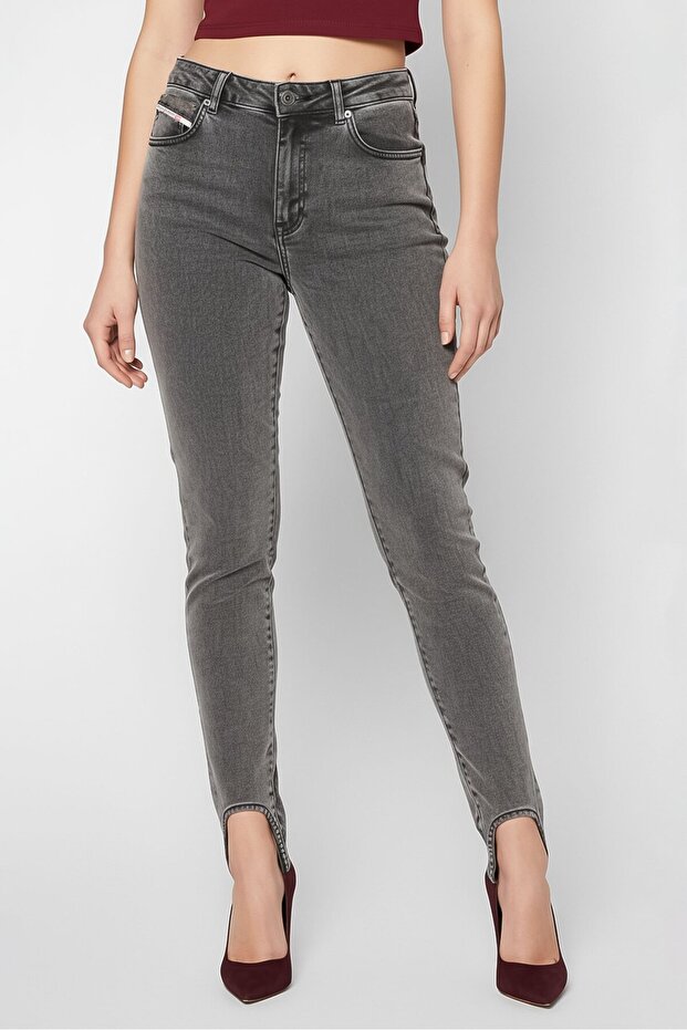 Women Regular Fit Plain Pull-On Jeans, Black