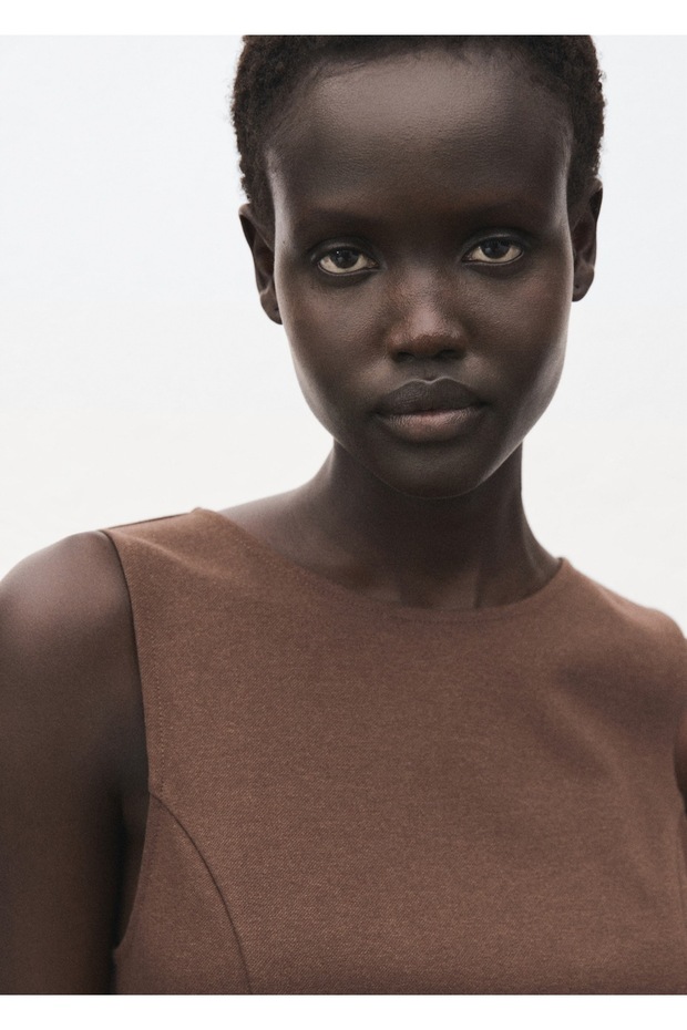 Dikiş detaylı kolsuz top - 8