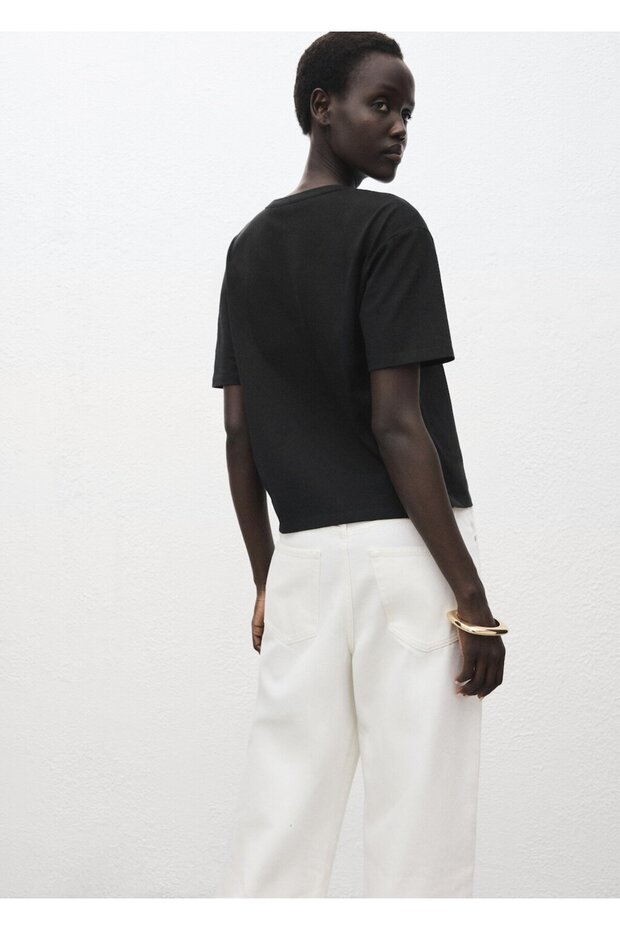 Çiçek işlemeli pamuk tişört - 4