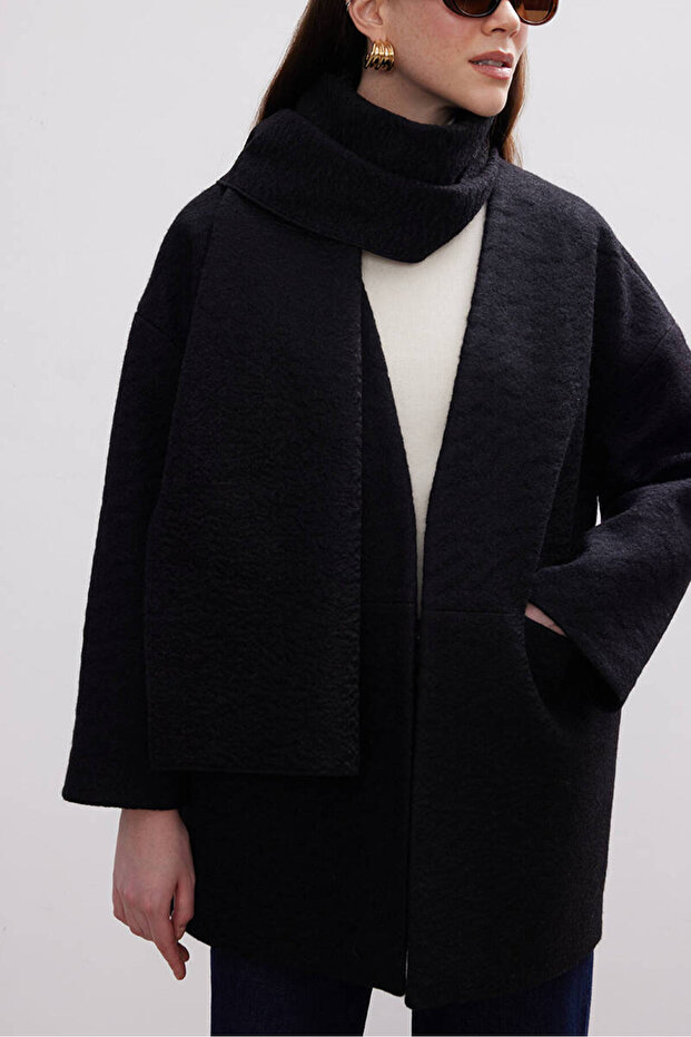 SİYAH ATKILI KABAN - 7