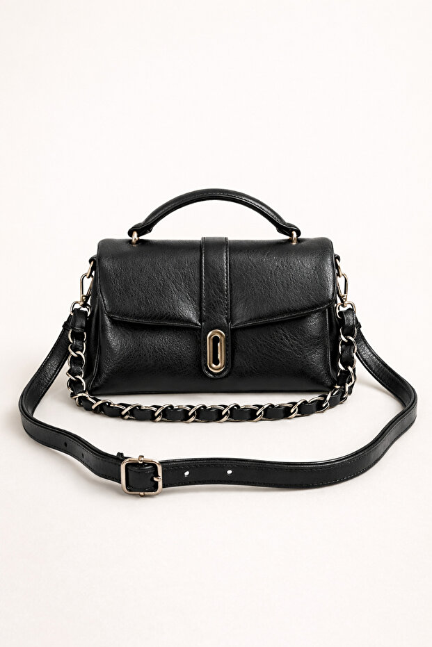 Black Leather Women's Shoulder Bag with Chain Detail - Timeless Elegance