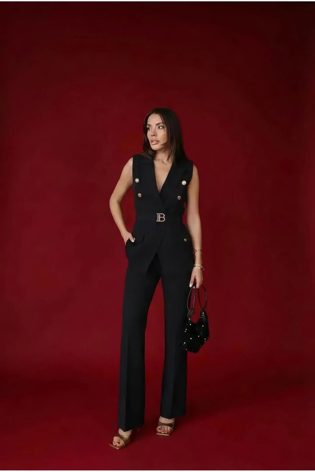 Valoria Gold Belt Detailed Suit Black