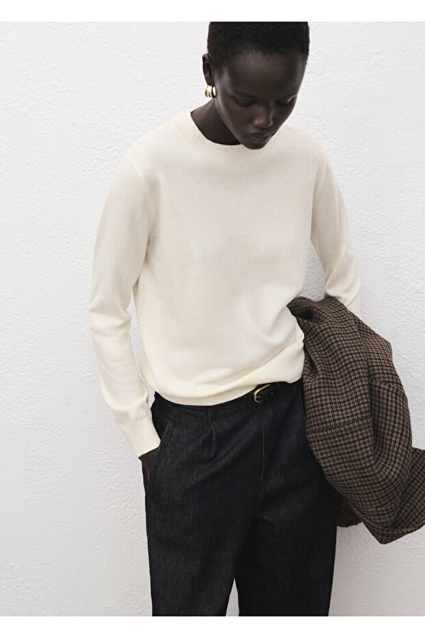 Yuvarlak yaka triko kazak - 1