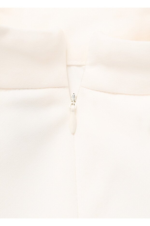 Perkins yaka volanlı elbise - 5