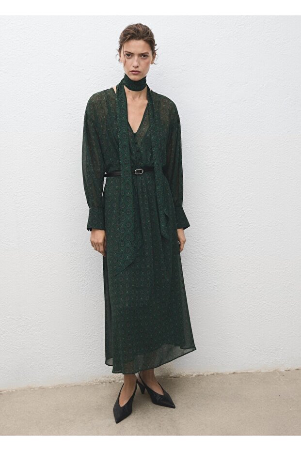 Fularlı desenli elbise - 2