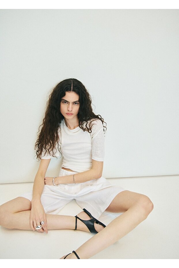 Keten karışımlı kemerli bermuda şort - 7