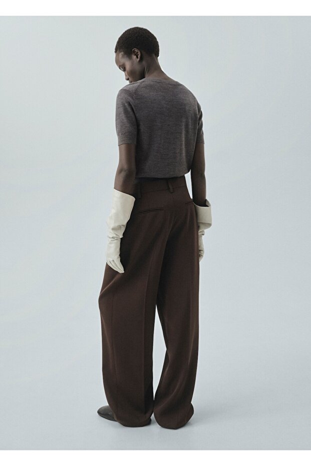 %100 yün V yaka triko kazak - 4