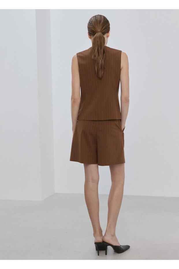 İnce çizgili yelek - 4