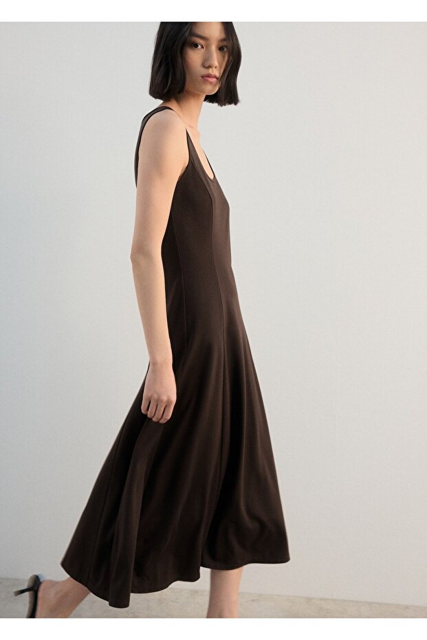 Evaze midi elbise - 6