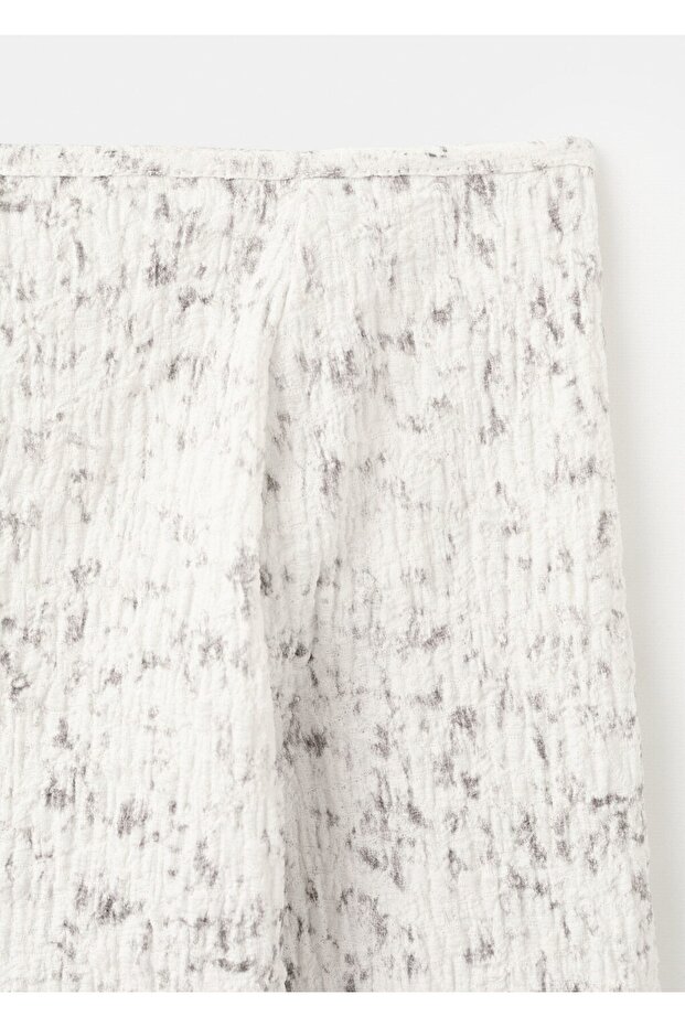 Asimetrik yaka kırçıllı tişört - 4