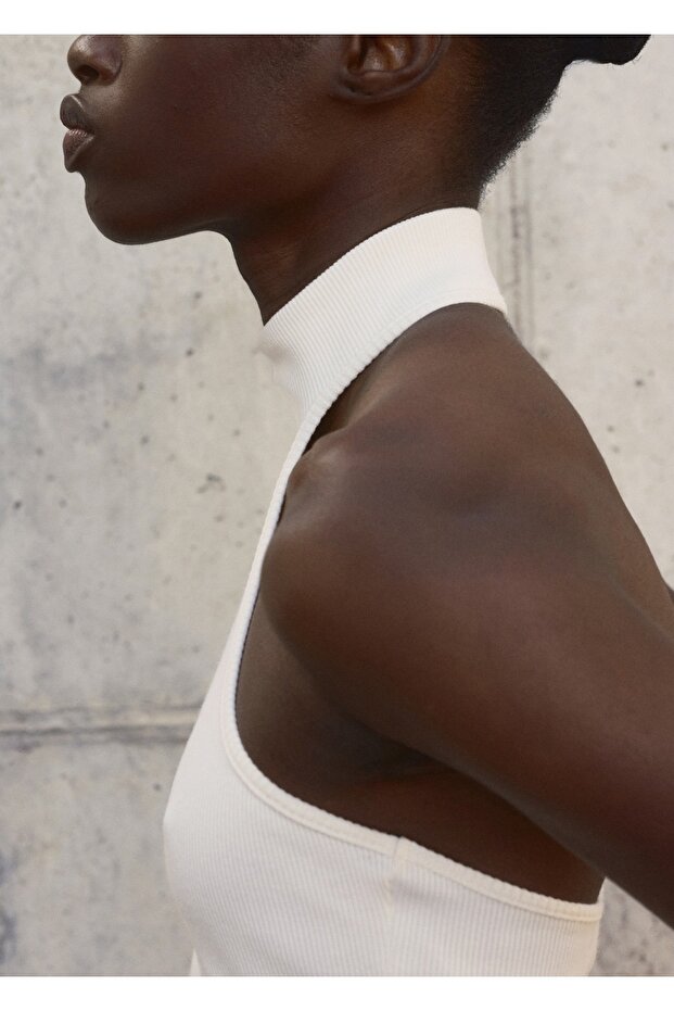 Halter yakalı örgü bluz - 6