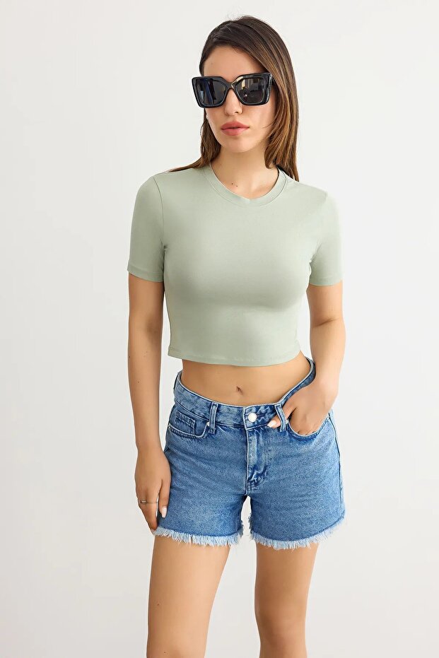 Crew Neck Basic Crop Top - 1