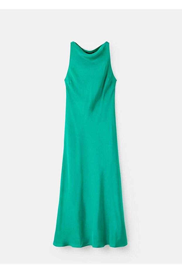 Uzun saten elbise - 3